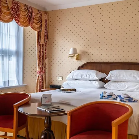 Budock Vean Hotel 4*